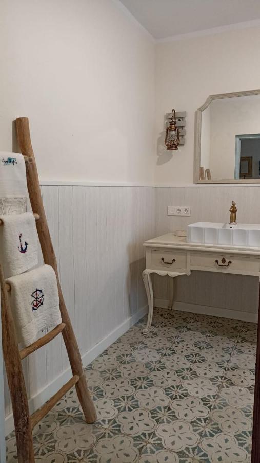 Casa Dolfin - "Tu Hogar En La Costa Del Paraiso" Guest House Naves  ภายนอก รูปภาพ